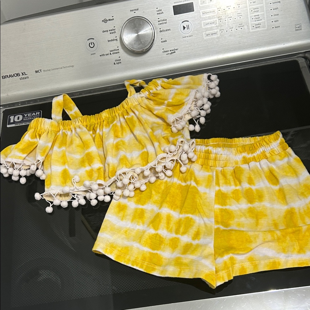 Girls size 4 two piece outfit set tie dye crop top off shoulder Pom Pom